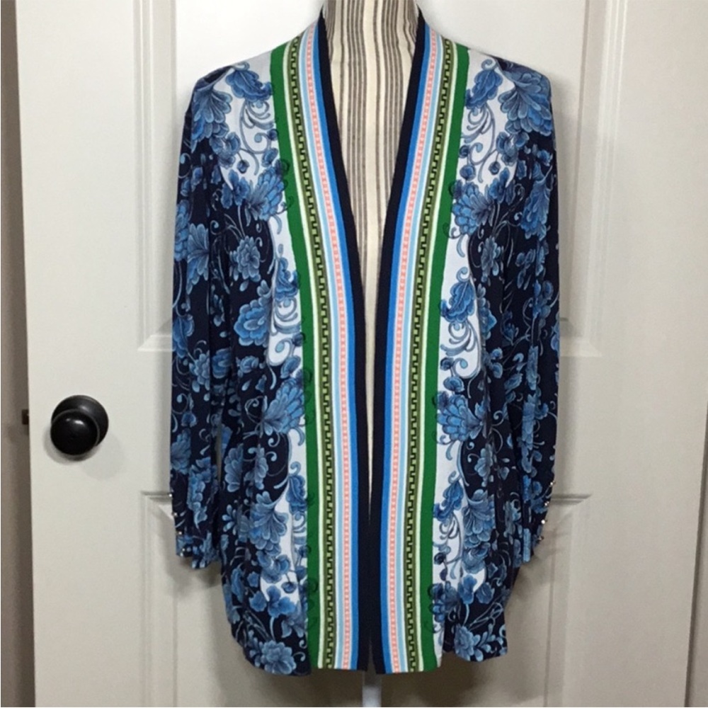 Chico’s multi print cropped cardigan 1(Medium)